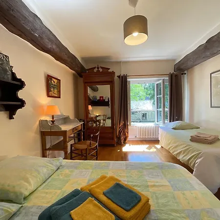 Ferme De La Houlotte Bed and breakfast